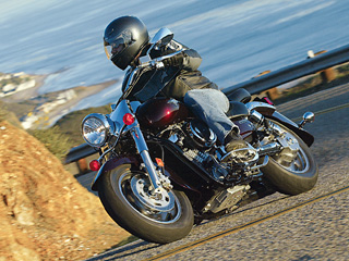 The 1600 Fi lacks in cornering clearance, though it handles solidly thanks to well-engineered suspension and strong, linear brakes.